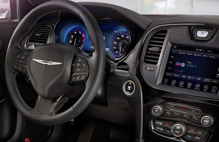 2019 Chrysler 300 St Paul Mn