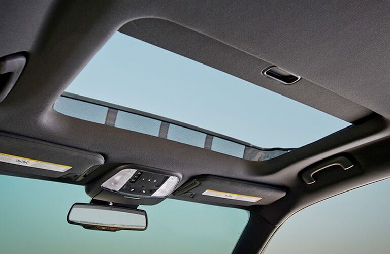 2019 Dodge Charger sunroof