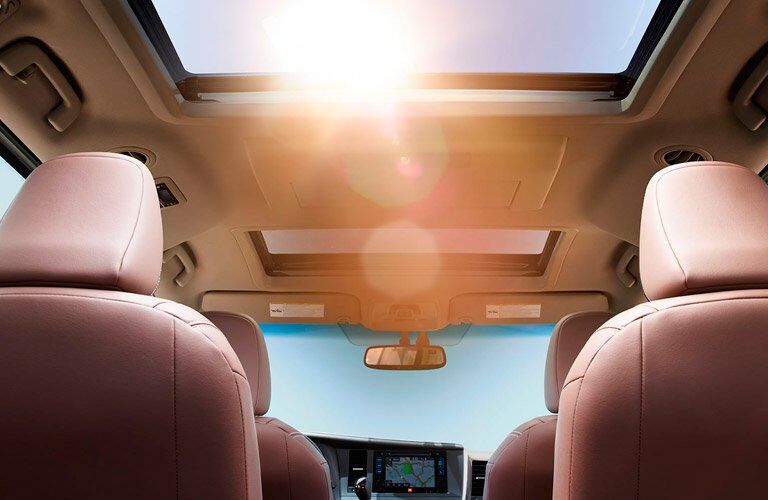2017 Toyota Sienna interior