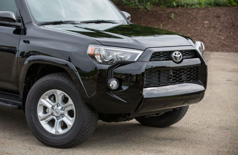 2017 Toyota 4Runner headlights