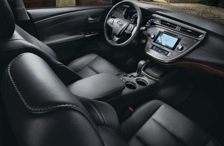 2017 Toyota Avalon interior