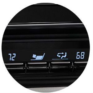 Does the Corolla iM have automatic climate control?