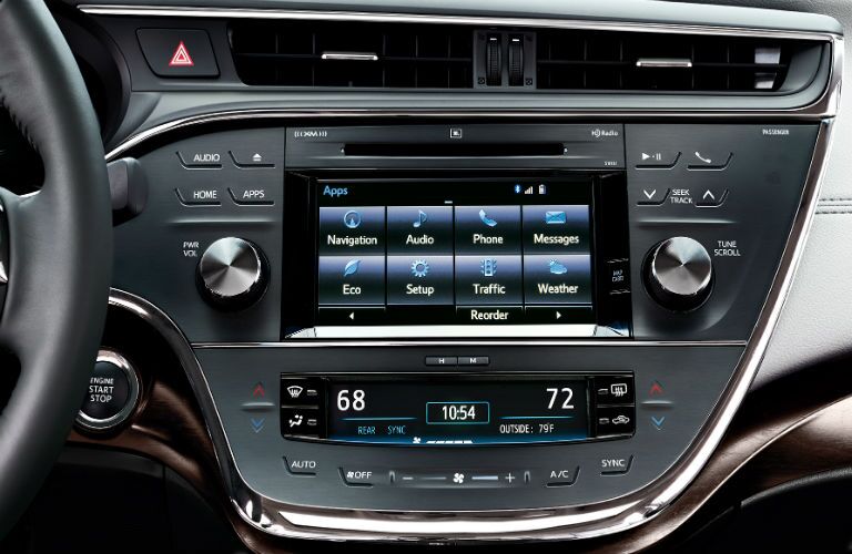 2017 Toyota Avalon infotainment system