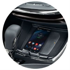 2017 Toyota Avalon wireless phone charger