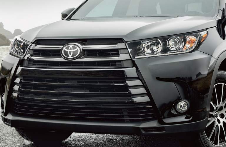 2018 Toyota Highlander Hybrid grille
