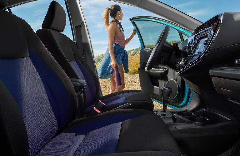 2018 Toyota Prius c front interior seats