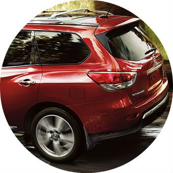 red 2013 Nissan Pathfinder rear cargo door