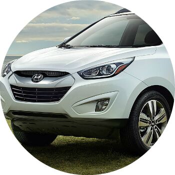 white Hyundai Tucson front grille and headlights