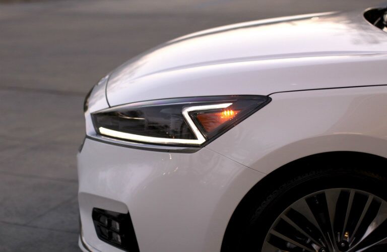 2017 Kia Cadenza new headlights