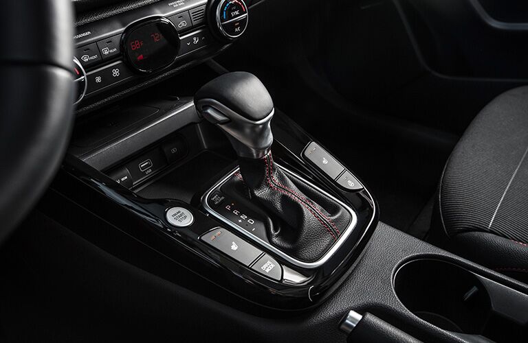 2020 Kia Soul gear shifter