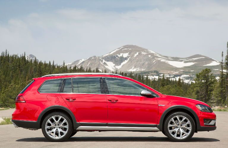 2017 Alltrack Side View