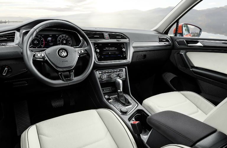 2018 VW Tiguan Front Seat Interior and Dashboard