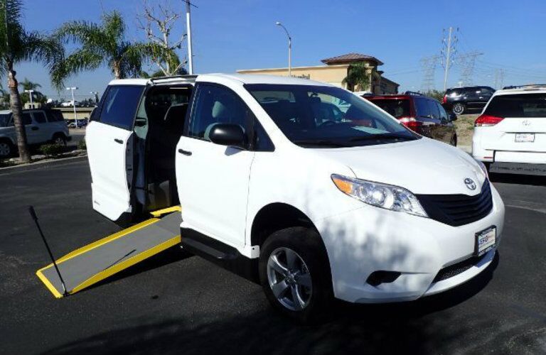 Wheelchair Accessible Toyota Sienna Anaheim CA