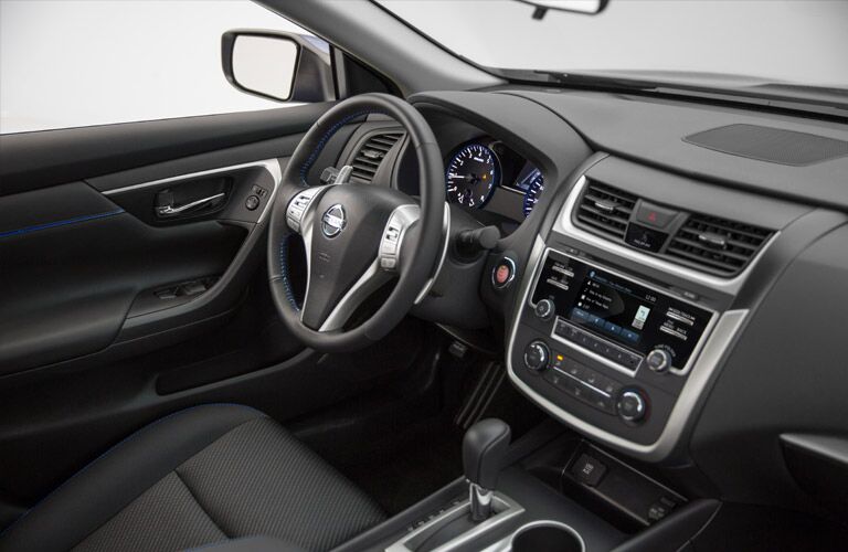 interior technology and design of nissan altima