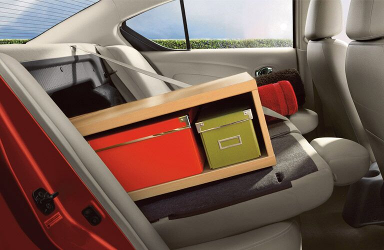 60/40 split rear seating nissan versa