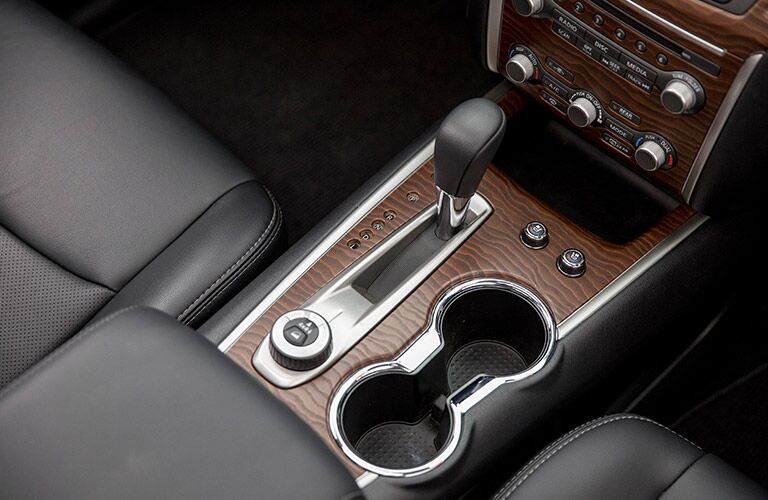 Pathfinder cupholders and shifter