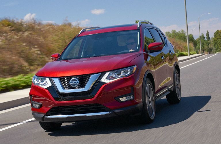 A head-on photo of the 2020 Nissan Rogue on the road.