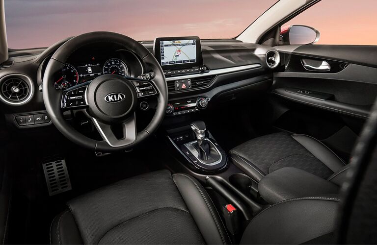 Steering wheel and infotainment system in the 2019 Kia Forte