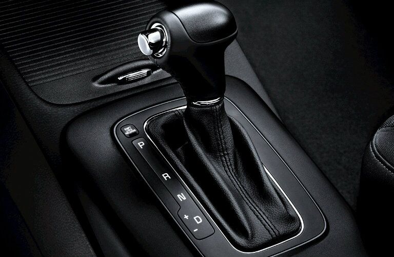 2016 Kia Forte Koup gear shift knob