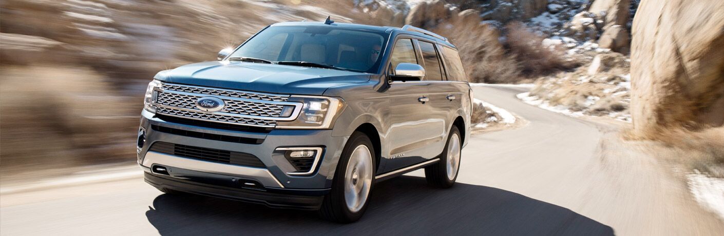 2018 Ford Expedition exterior front fascia and drivers side going fast on road