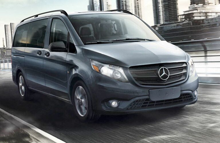 2017 Mercedes-Benz Metris Passenger Van front grille