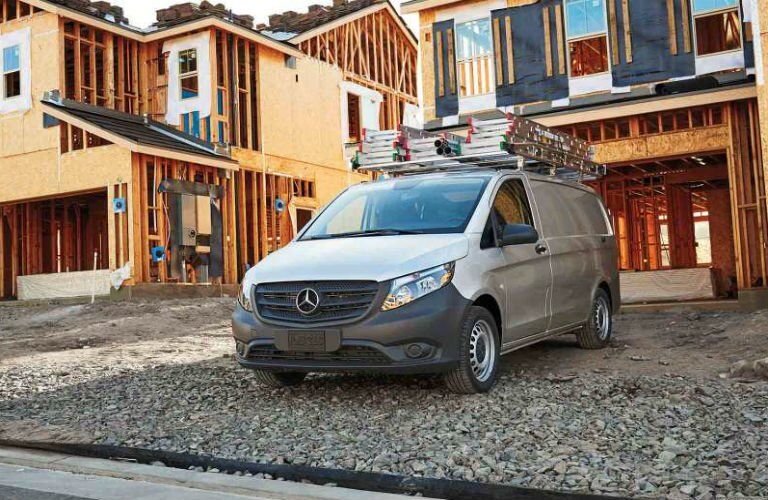 2017 Mercedes-Benz Metris front grille