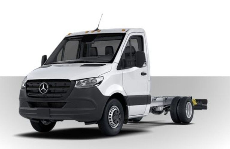 2019 Mercedes-Benz Sprinter Cab Chassis front view