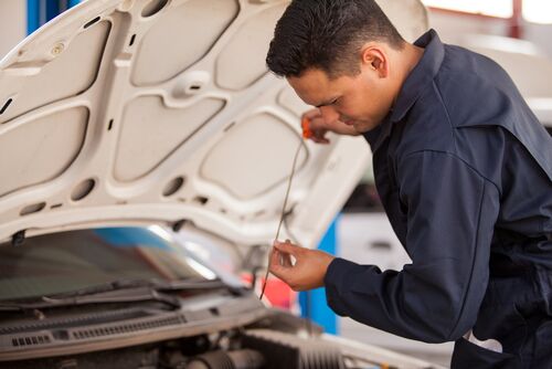 Choosing the Best Oil in Whittier CA