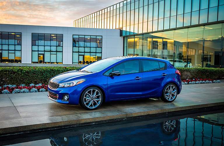 2017 Kia Forte5 in Blue