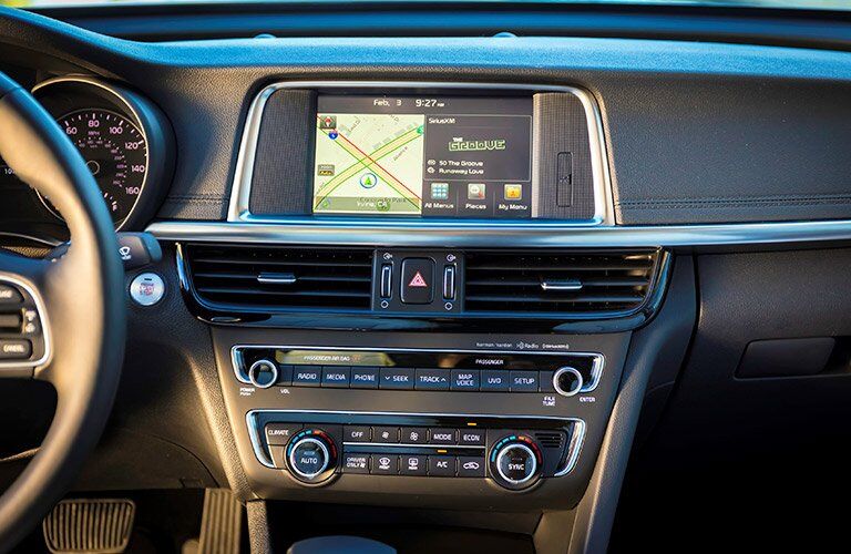 2017 Kia Optima Hybrid Dashboard and Touchscreen