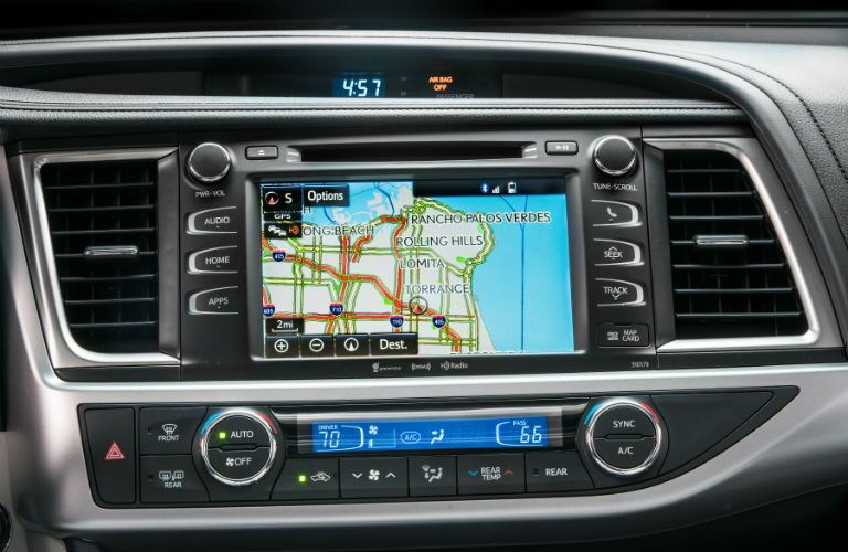 Touchscreen display of the 2018 Toyota Highlander