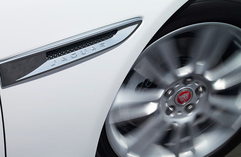 2017 Jaguar XE wheel