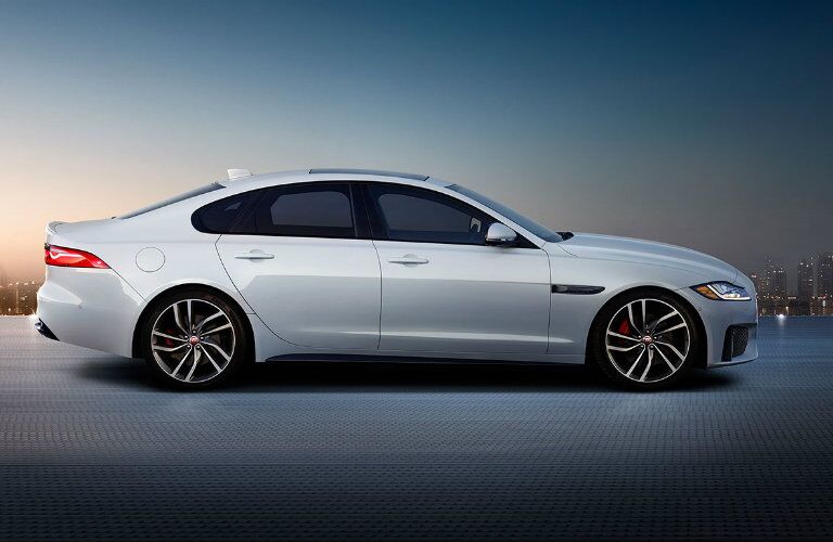 2017 Jaguar XF vs. 2017 Audi A7