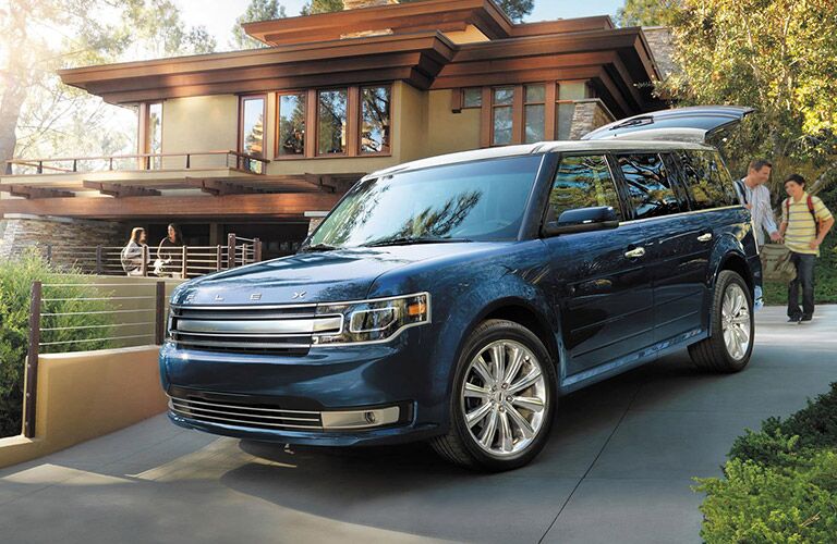 Blue Exterior on the 2016 Ford Flex