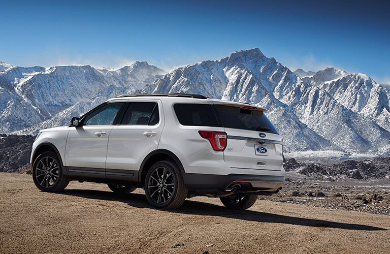 2017 Ford Explorer engine options