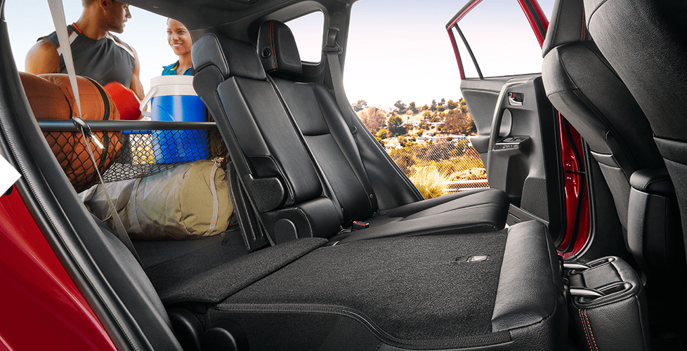 60/40 split rear seats