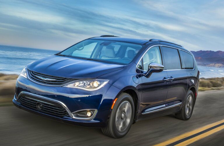 2019 Chrysler Pacifica Vs 2019 Chrysler Pacifica Hybrid