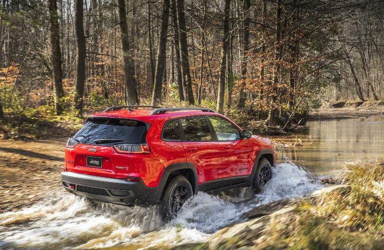 2019 Jeep Cherokee vs 2019 Chevy Blazer 2019 Jeep Cherokee vs 2019 Chevy Blazer