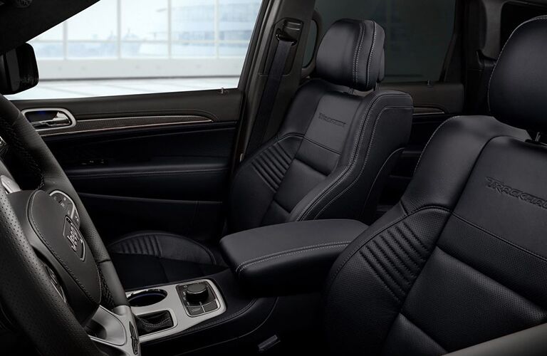 Seating in 2019 Jeep Grand Cherokee