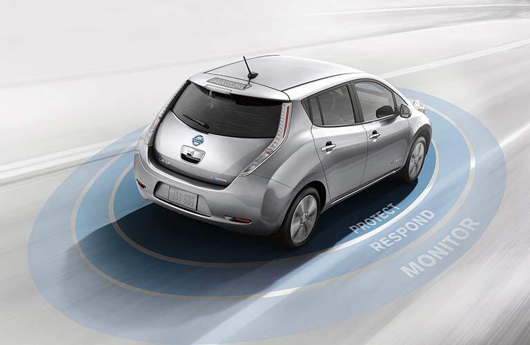 silver 2017 Nissan Lead exterior rear side
