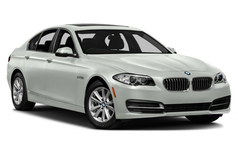 2016_BMW_535i_xdrive_trim