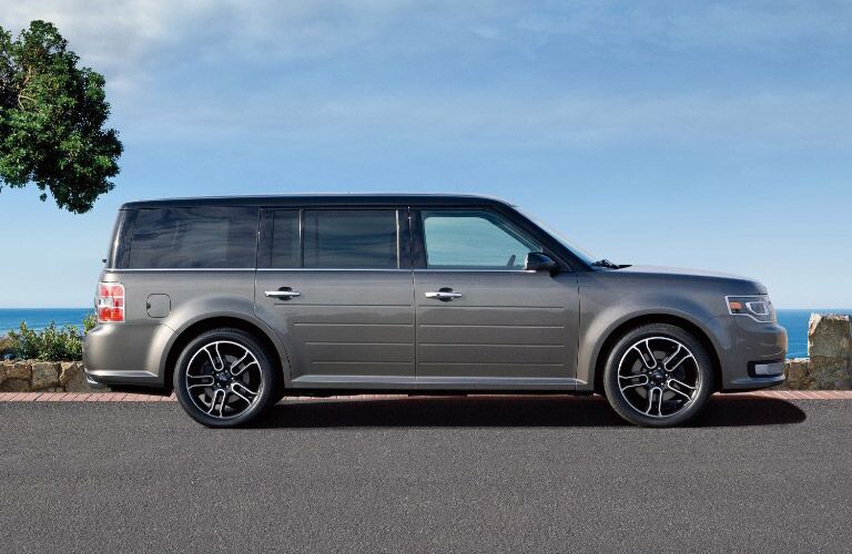 2017 Ford Flex Side View