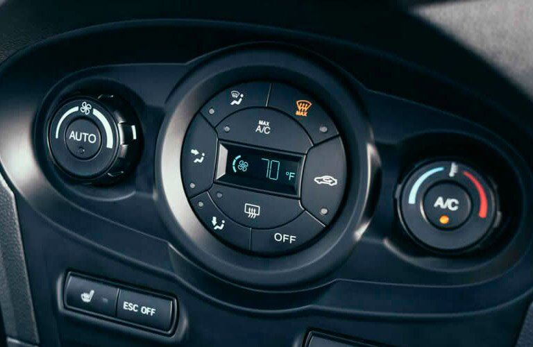 2017 Fiesta Electronic temperature control