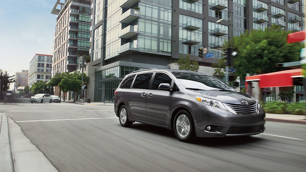 Best Family Toyota Cars Bob Smith La Crescenta Ca Family Car Considerations