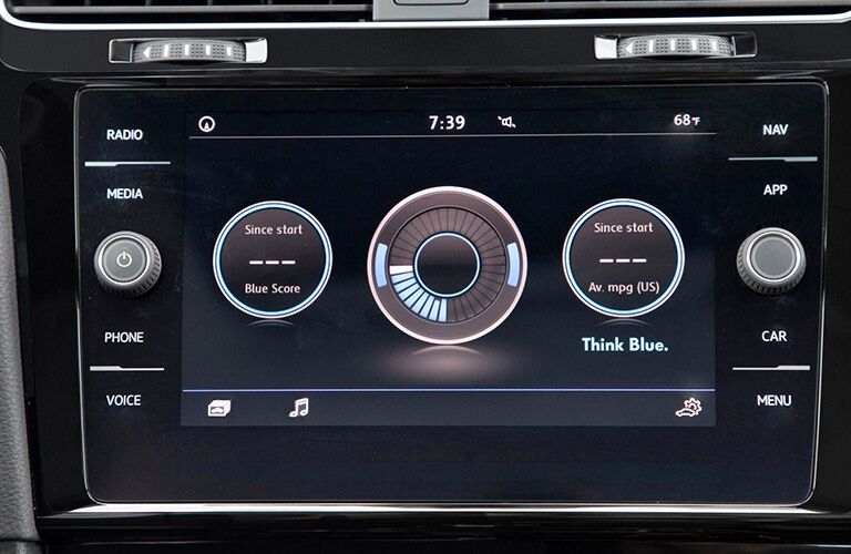 2018 Volkswagen Golf touch screen