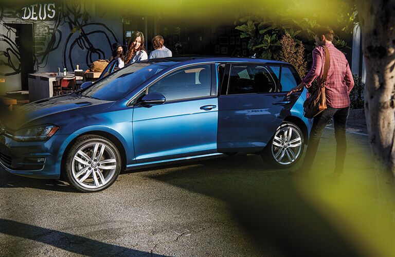 What is new on the 2017 VW Golf?