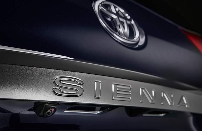 2018 Toyota Sienna badge