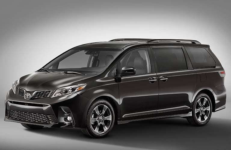 2018 Toyota Sienna exterior