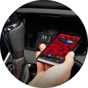2017 camry tech features