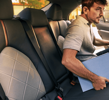rear-seat vents & heated front